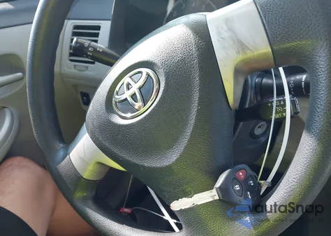 2011 Toyota Corolla Le z USA, uszkodzony, nr VIN 2T1BU4EEXBC605225